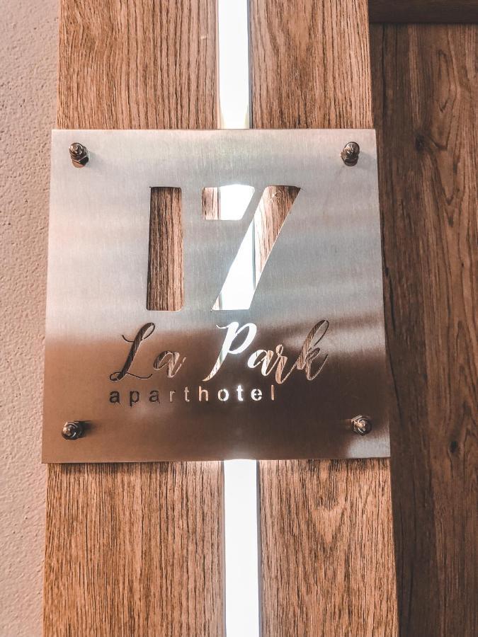 La Park Aparthotel Kudowa-Zdroj Dış mekan fotoğraf